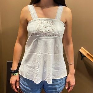 💙 Bayo lacy sleeveless top